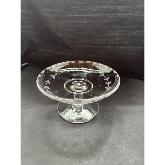 Vintage Glass Compote Bowl With Etched Floral Leaf Design - Picture 2 of 9
